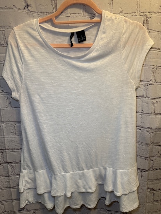 new directions Tops - new directions White Short Sleeve Ruffle-Hem Tee
